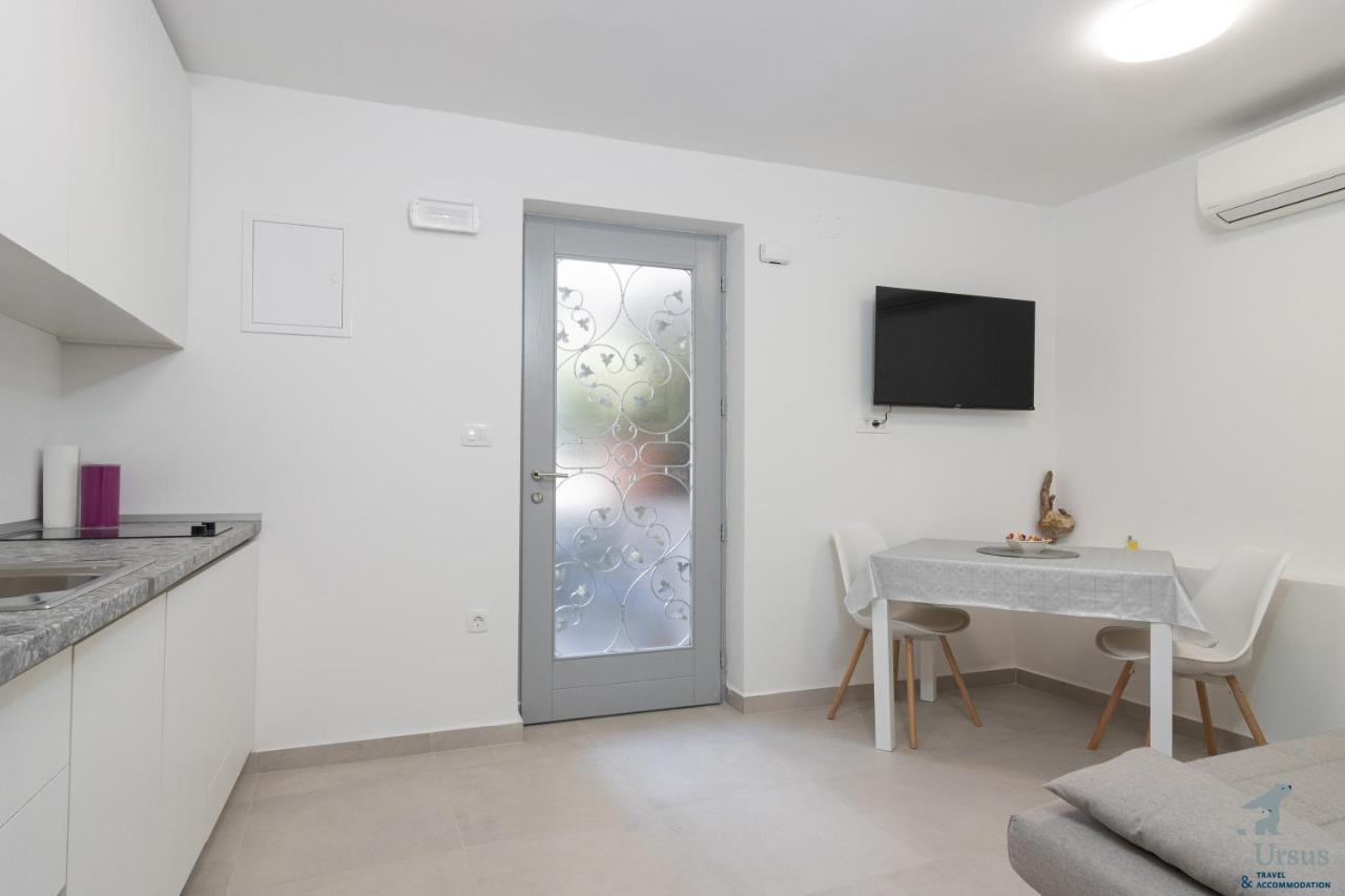 Residence Marina Сплит Экстерьер фото