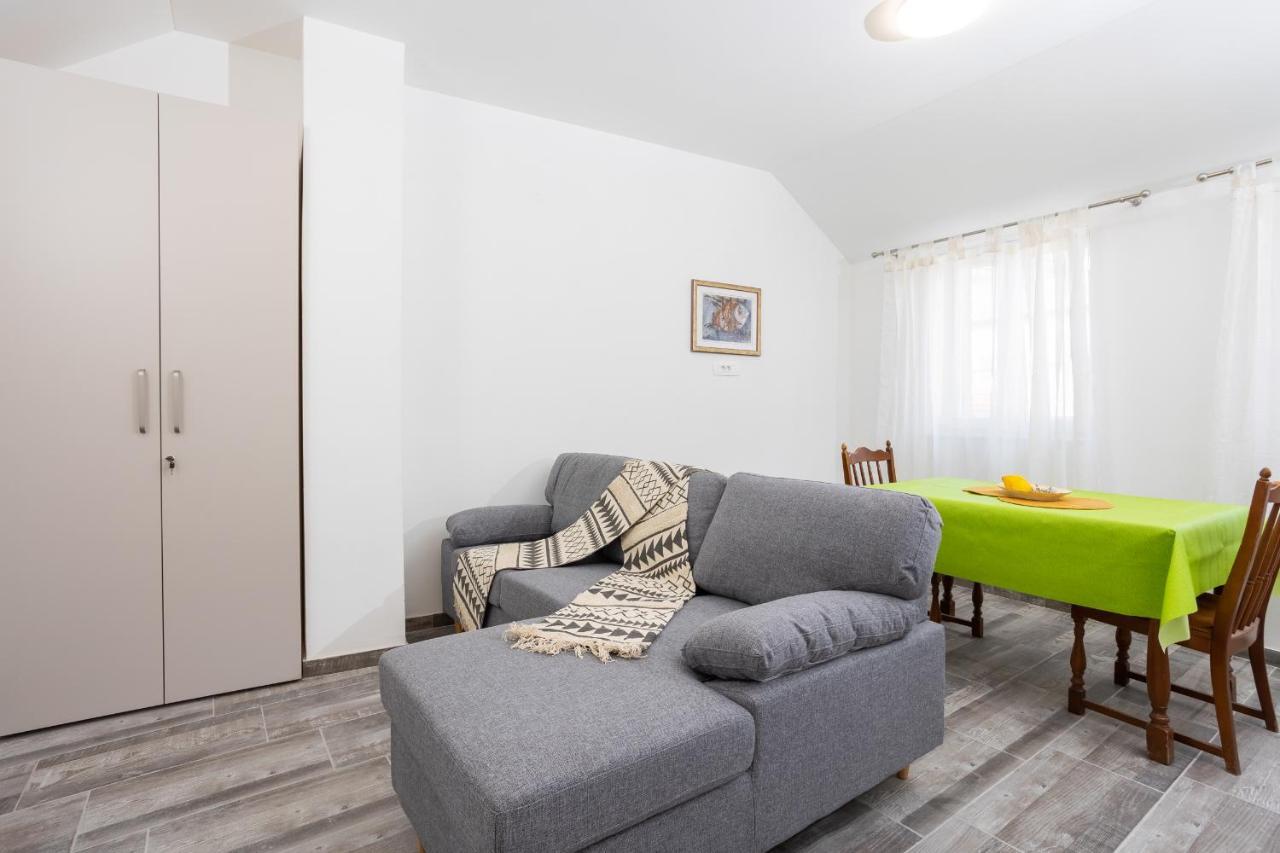 Residence Marina Сплит Экстерьер фото