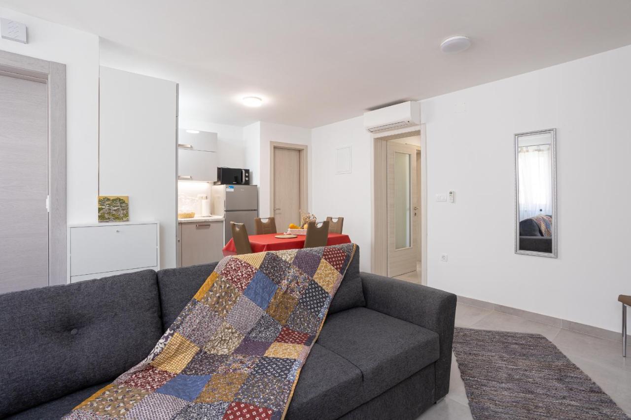 Residence Marina Сплит Экстерьер фото
